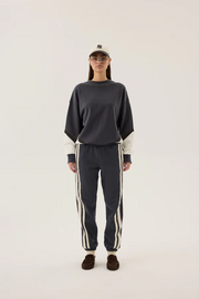 Araminta James Bisous Trackpant // Noir