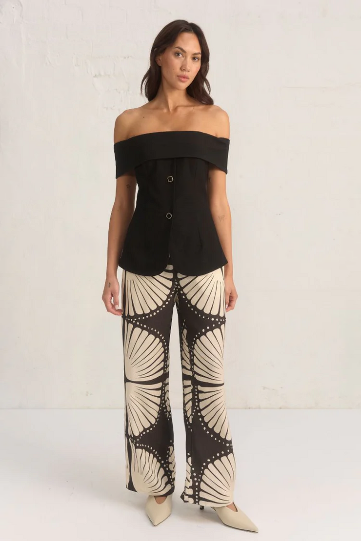 Mon Renn Haven Top // Black