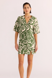 Mink Pink Amos Resort Shirt // Green