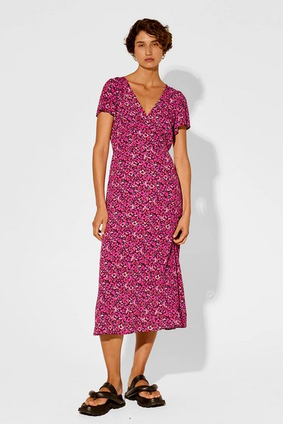 Kivari Imogen Midi Dress // Magenta Floral