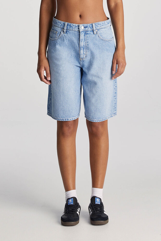 Lee Low Slouch Jort // Crystal Blue