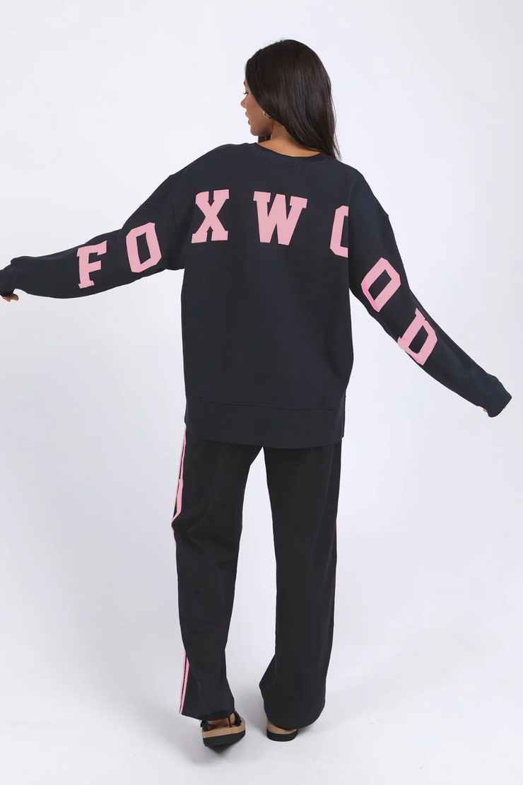 Foxwood Interval Crew // Navy & Neon Pink
