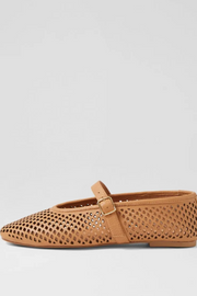 Mollini Elony Ballet Flats // Light Tan