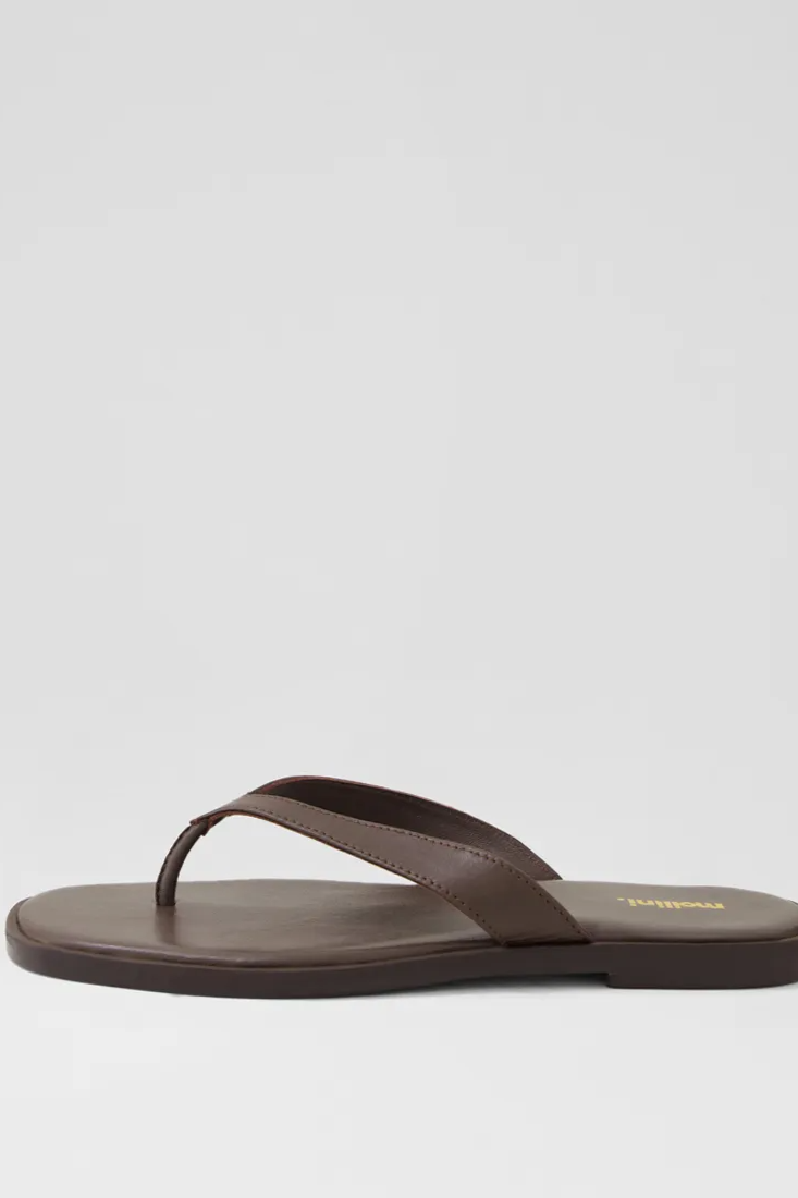 Mollini Juliena Thongs // Brown Leather