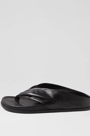 Mollini Hedley Thongs // Black Leather
