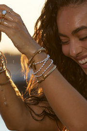 Arms Of Eve Amber Pearl Bracelet // Gold