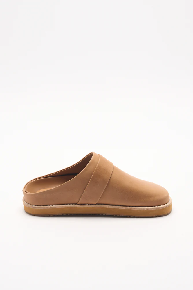 Walnut Palmer Leather Mule // Tan