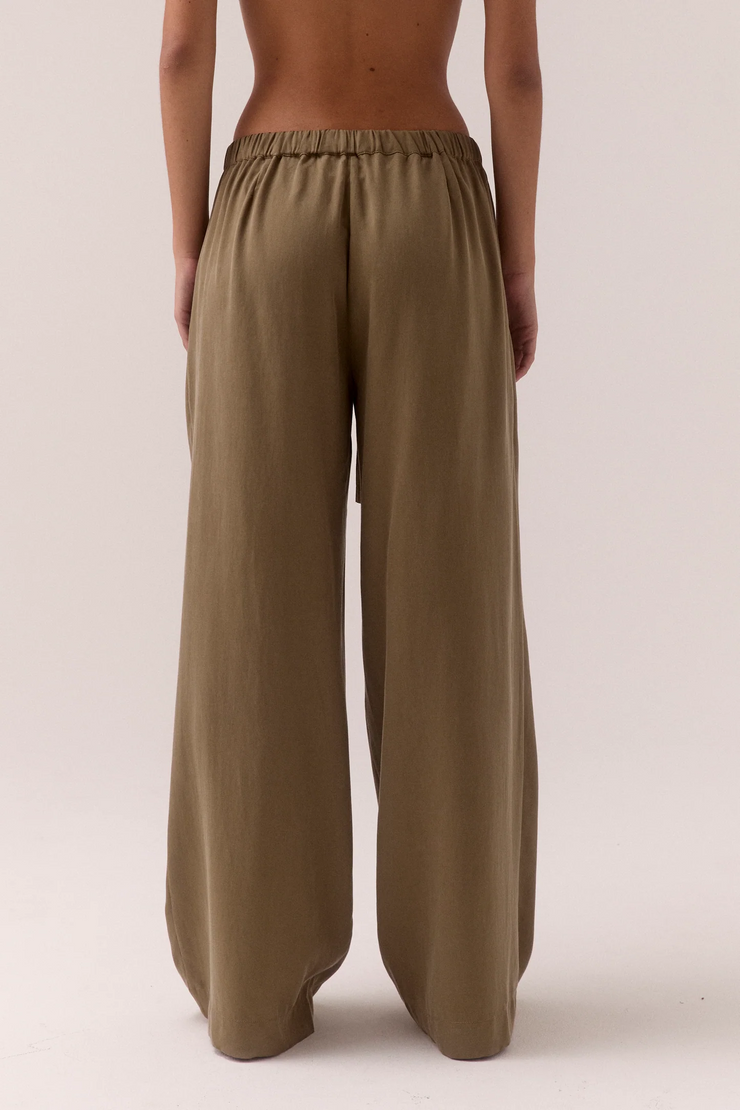 Sovere Espy Pants // Olive