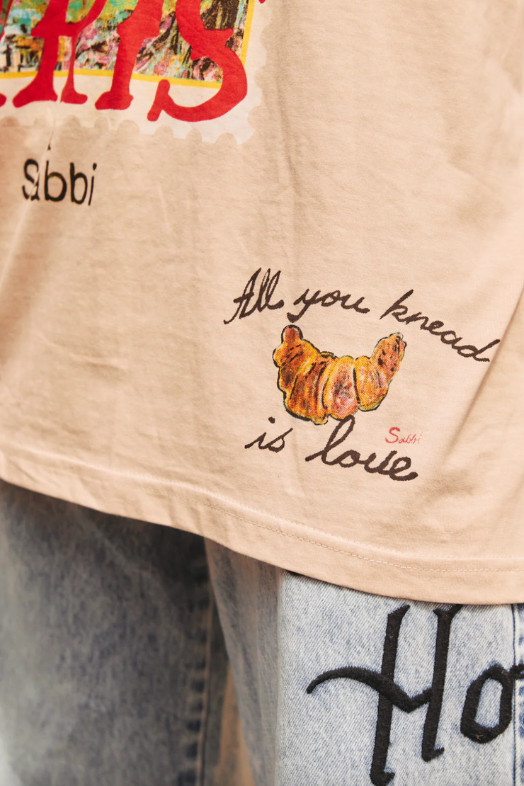 Sabbi The Very Oversized Loves Notes Paris Tee // Sand