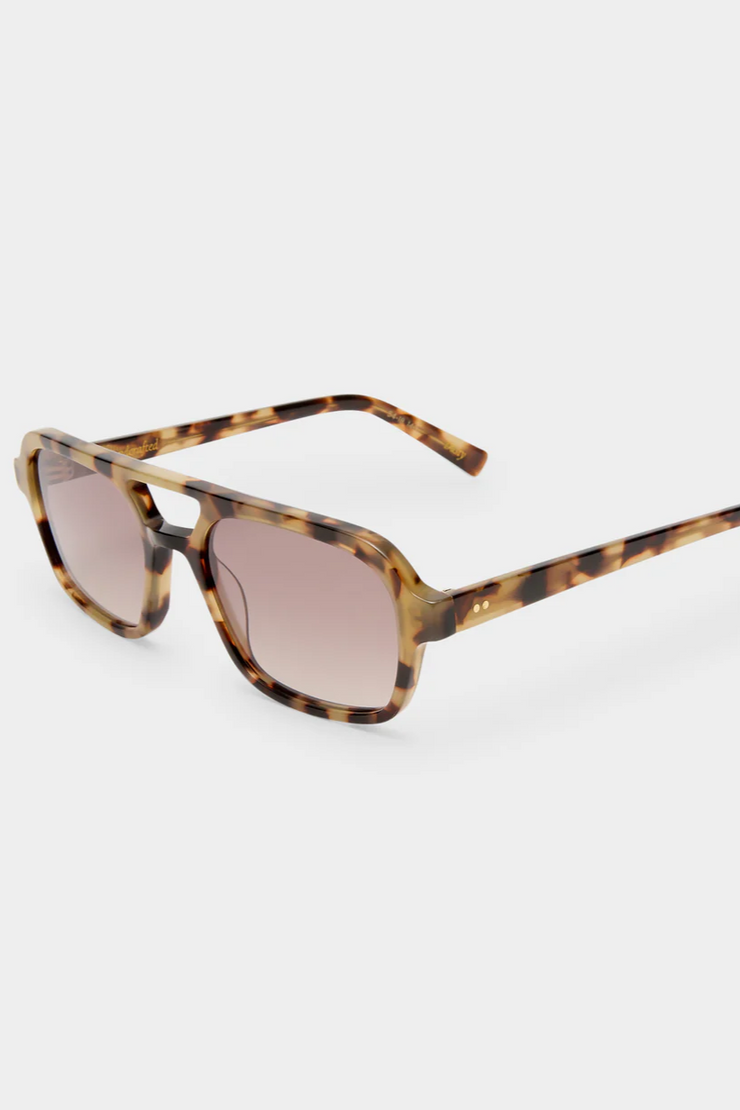 Luv Lou The Dusty // Mocha Tort