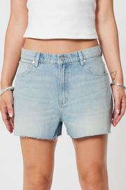 Abrand 95 Mid Baggy Short // Edie