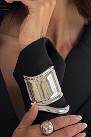Zaya Eva Wave Bracelet // Silver