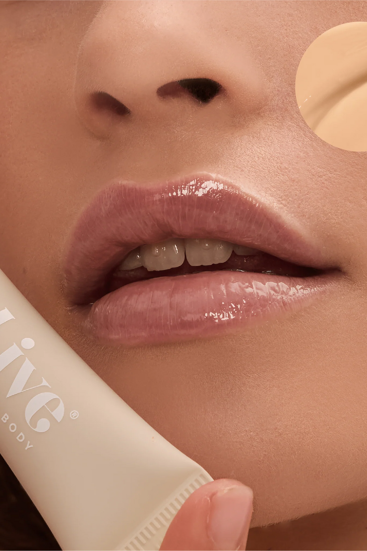 Al.ive Tinted Lip Butter // Nude Coconut